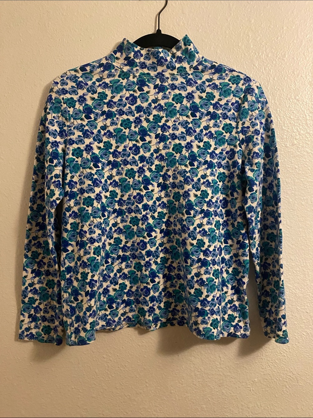 Women's Blue Floral Long-Sleeve Mock Neck Top